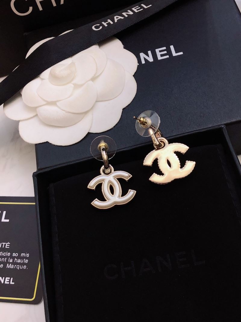 Ch**el earrings